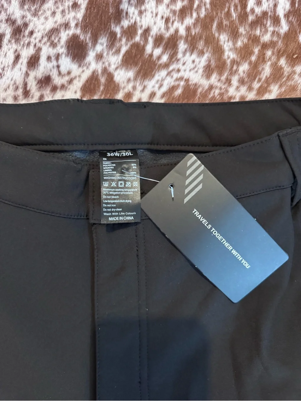 Men's Black Snowboarding Performance Pants with Reinforced Knees 36x30